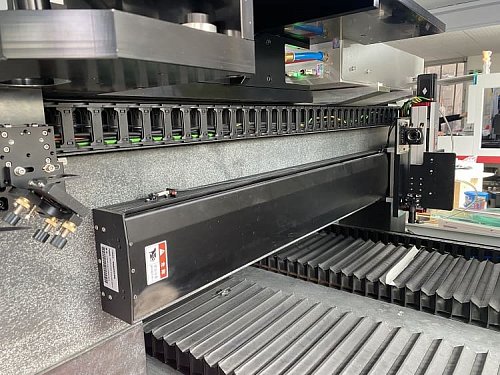 Лазерный станок для резки стекла PROTONBEAM P-60